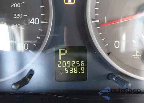 2005 Volvo V50 T5/T5 Awd из США, поврежденный, VIN YV1MJ682452105766